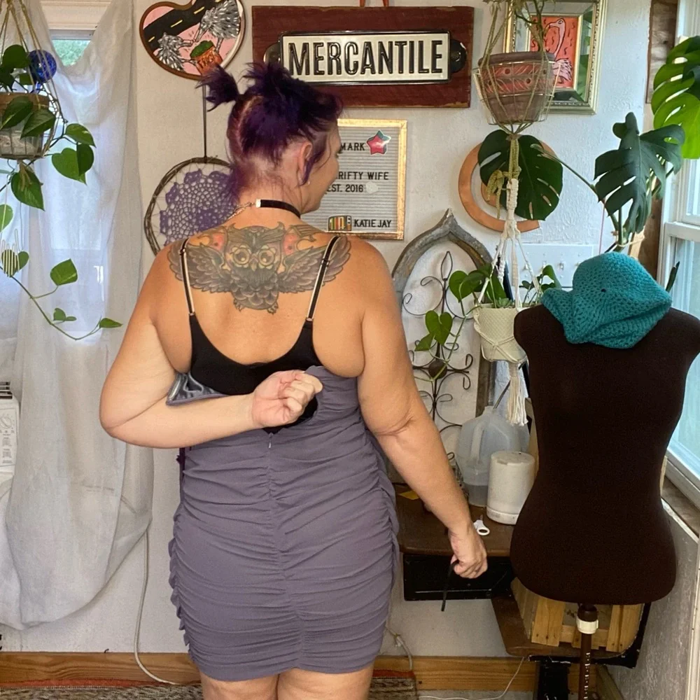 MM Couture by Miss Me Lavender Draped Sweetheart Neck Formal Dress size small - Picture 3 of 12
